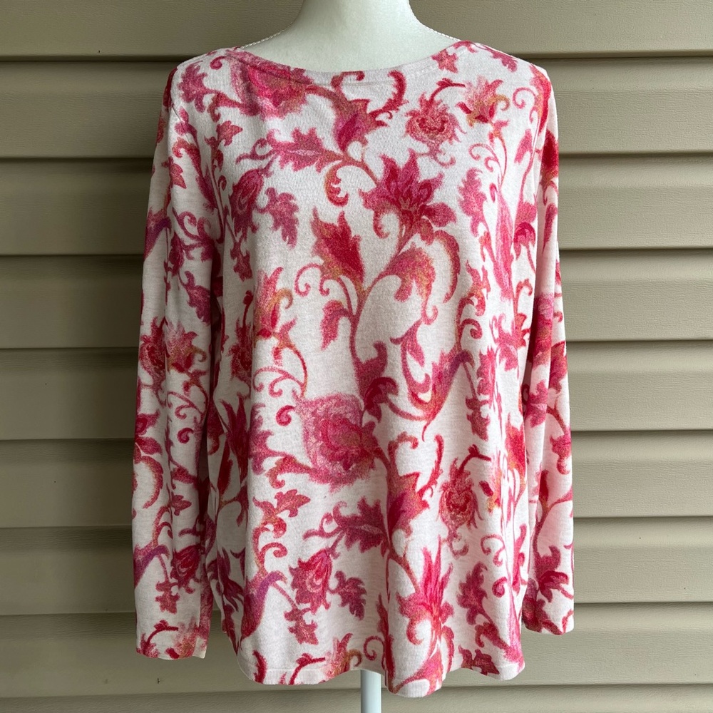 •Chico’s• Lightweight Floral Knit Top - Size Large (Chico’s Size 2)